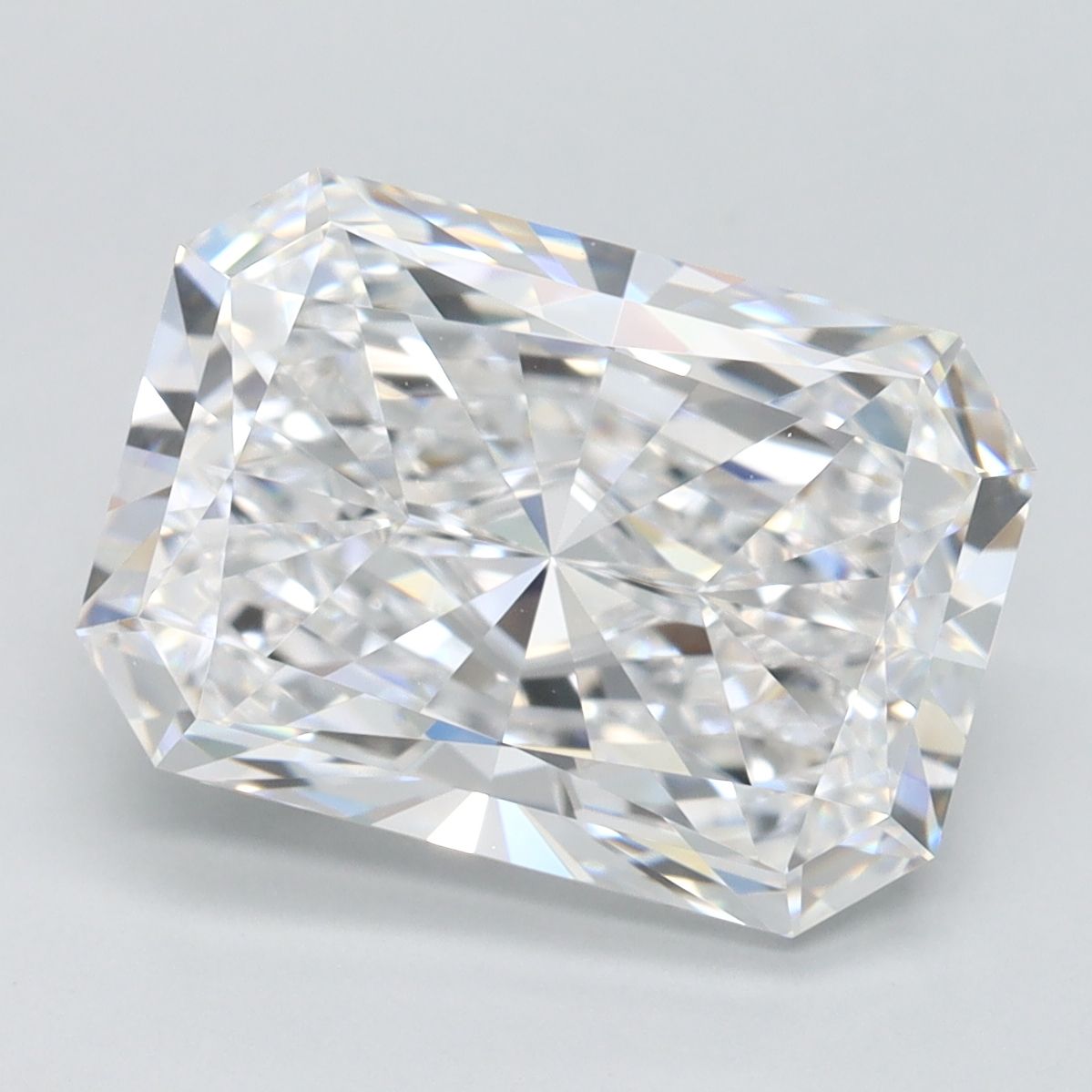 4.29 ct. radiant Lab Grown Diamond front image