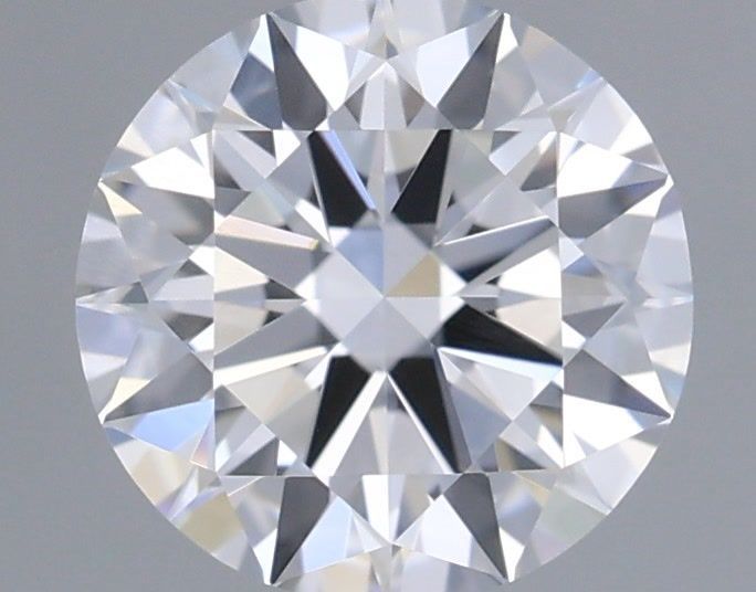 0.7 ct lab-grown Round Diamond