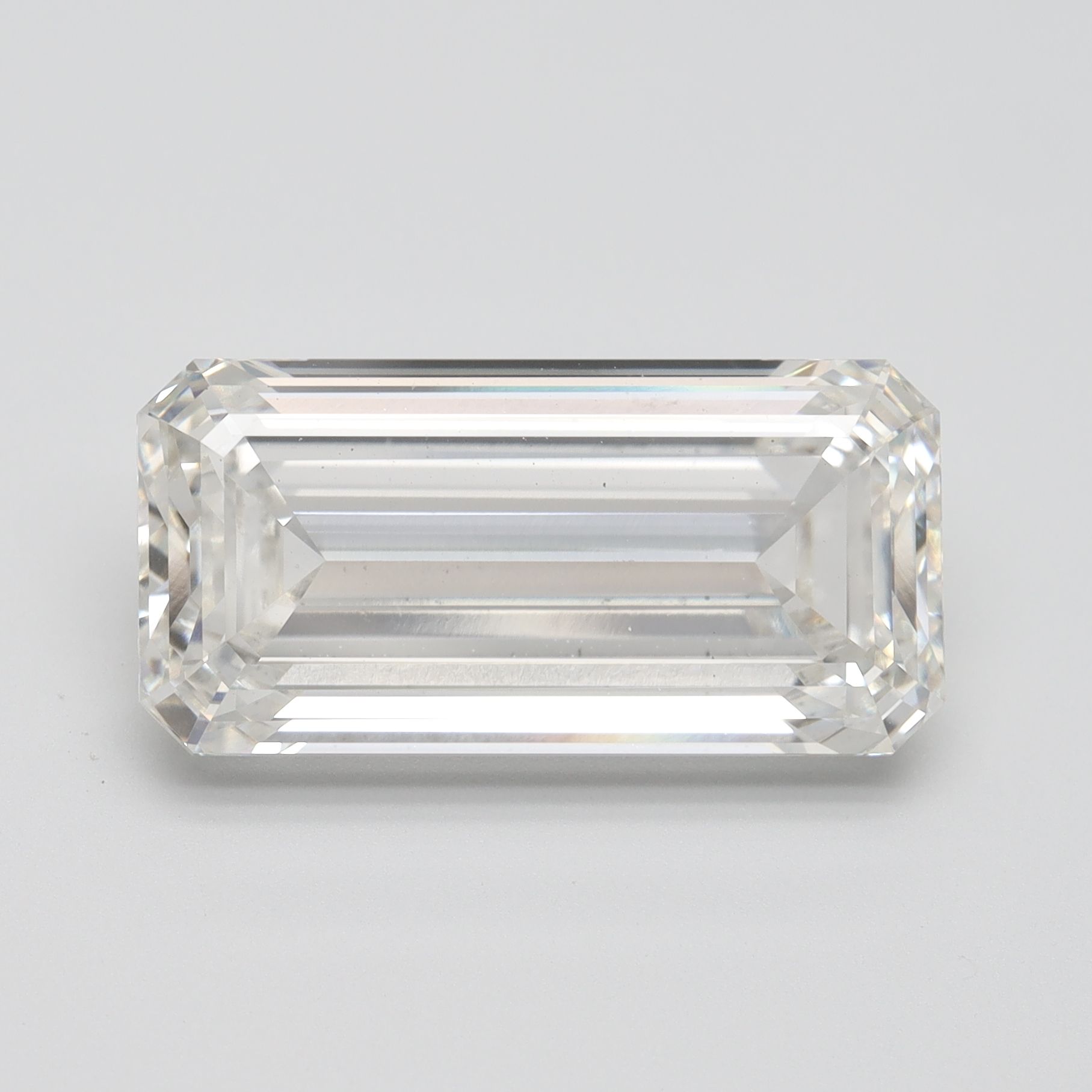 10.00 ct. emerald Lab Grown Diamond front image