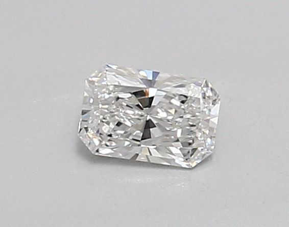0.37 ct lab-grown Radiant Diamond