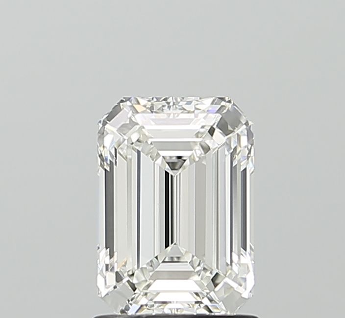 1.56 ct. emerald Lab Grown Diamond front image