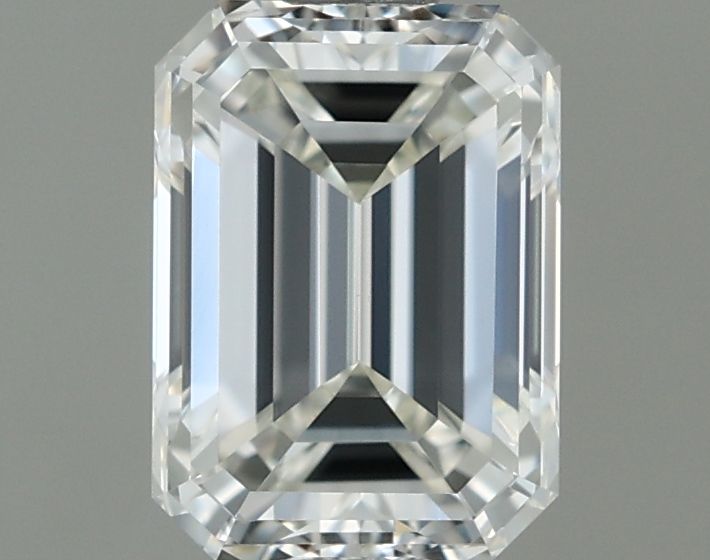 0.90 ct Emerald diamond