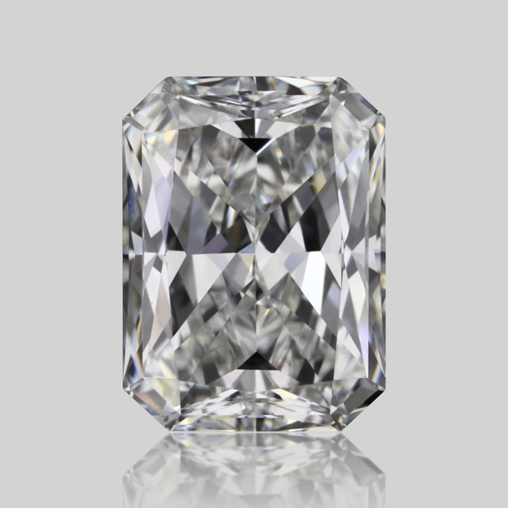 0.70 ct Radiant diamond