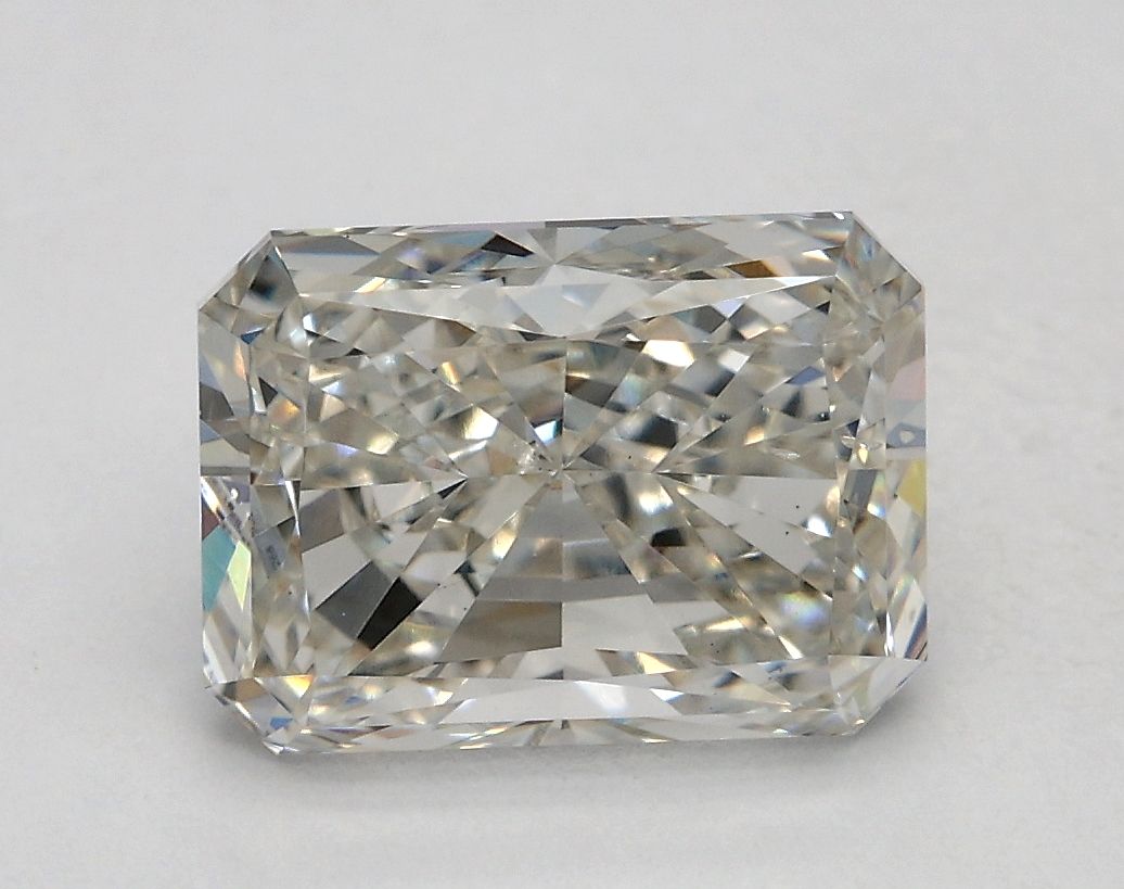 2.30 ct. radiant Lab Grown Diamond front image