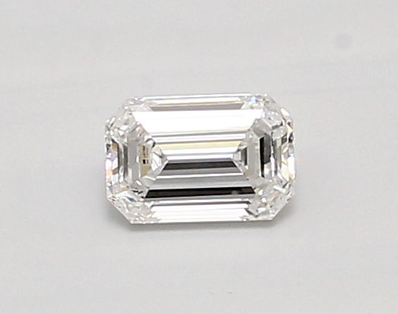 0.45 ct lab-grown Emerald Diamond