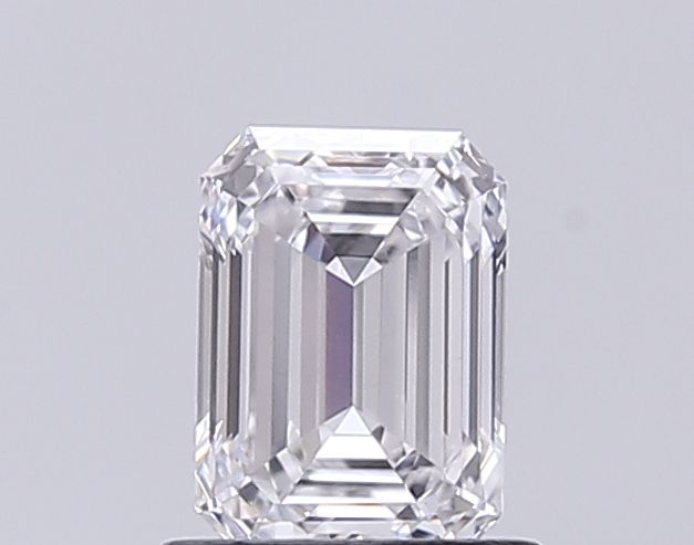 1.01 ct. emerald Lab Grown Diamond front image