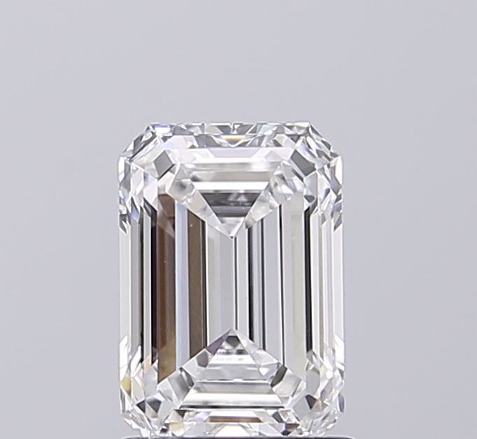 1.54 ct. emerald Lab Grown Diamond front image