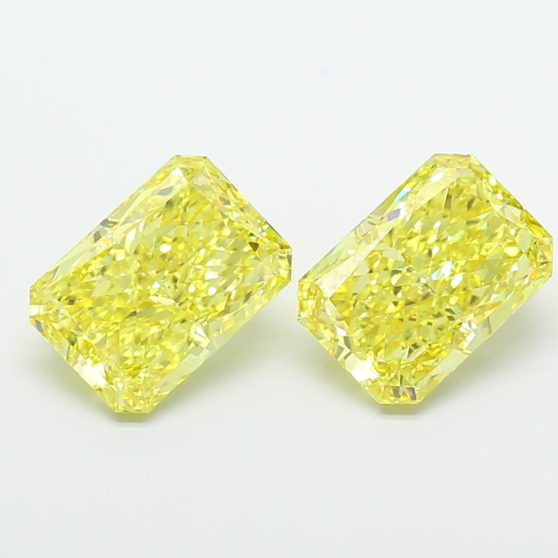 4.50 ct. radiant Lab Grown Diamond front image