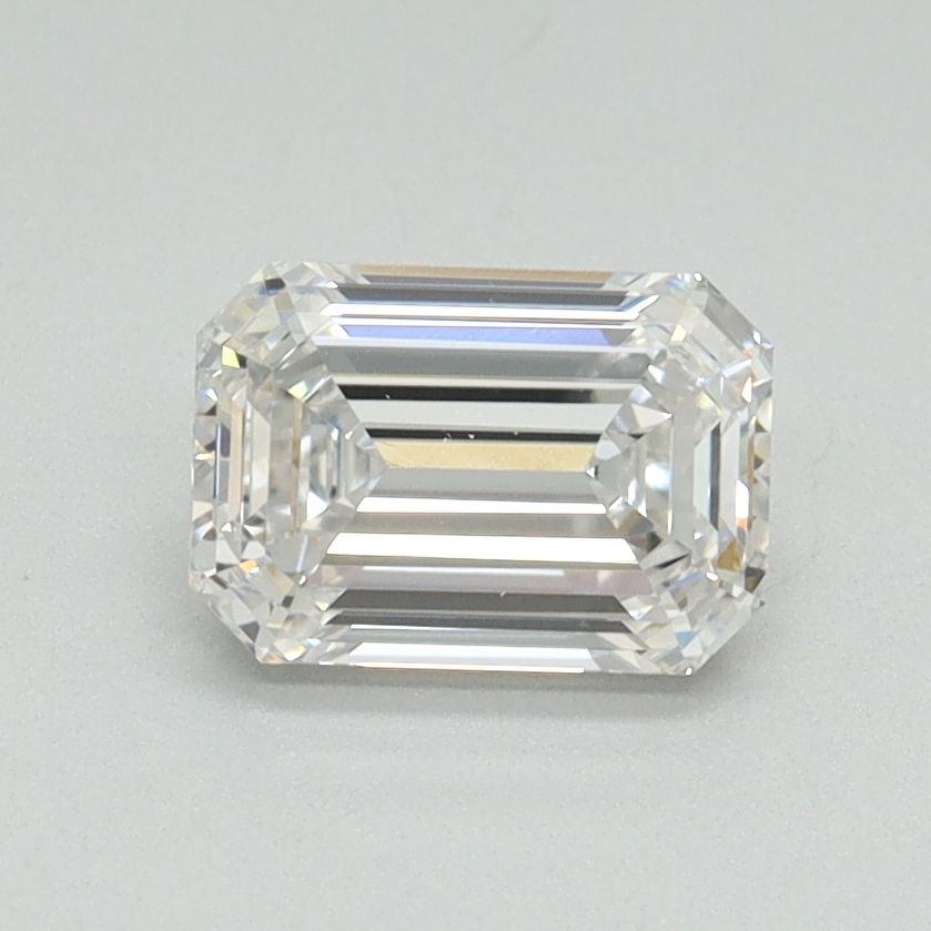 1.06 ct. emerald Lab Grown Diamond front image