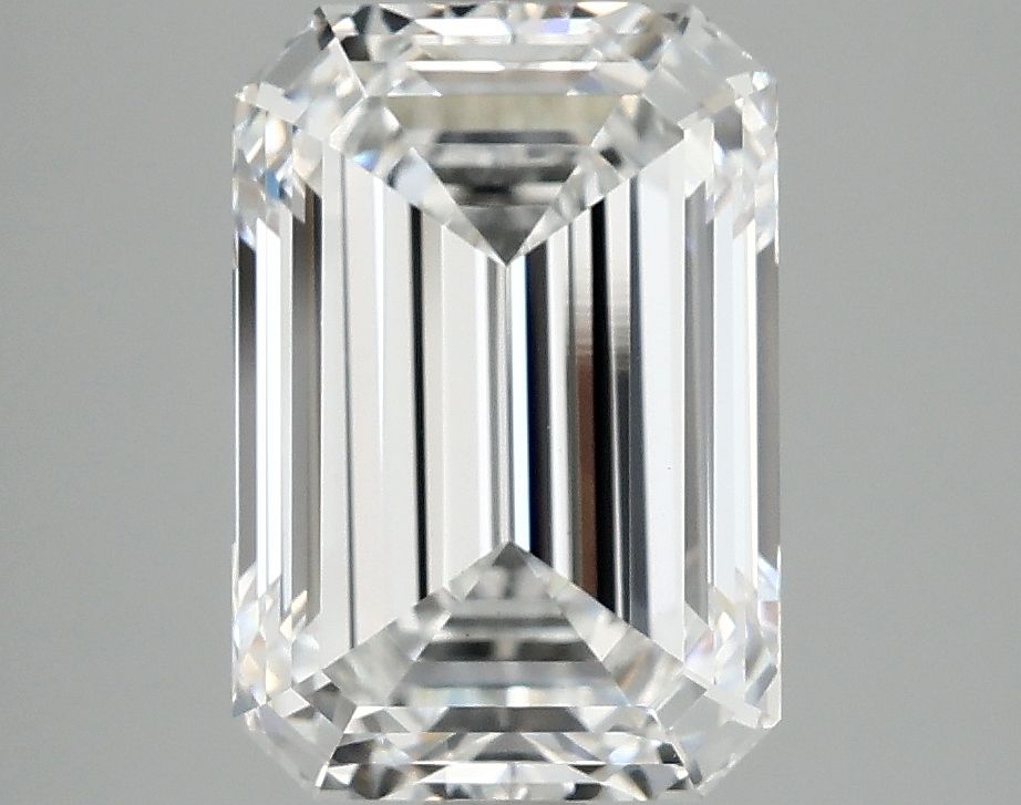 3.90 ct. emerald Lab Grown Diamond front image