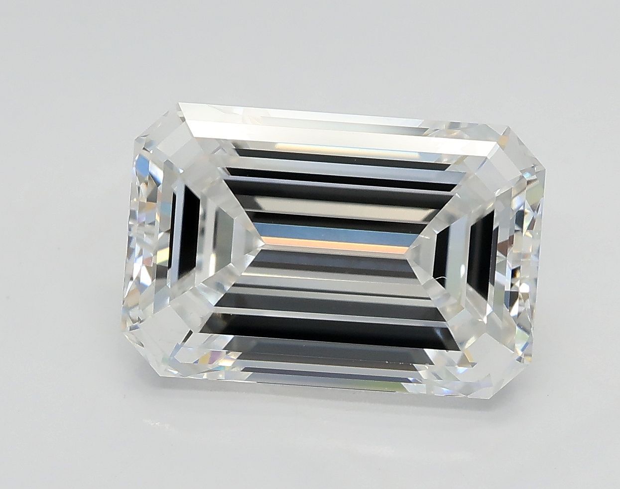 4.02 ct. emerald Lab Grown Diamond front image