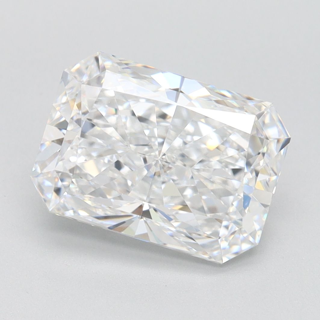 2.44 ct. radiant Lab Grown Diamond front image