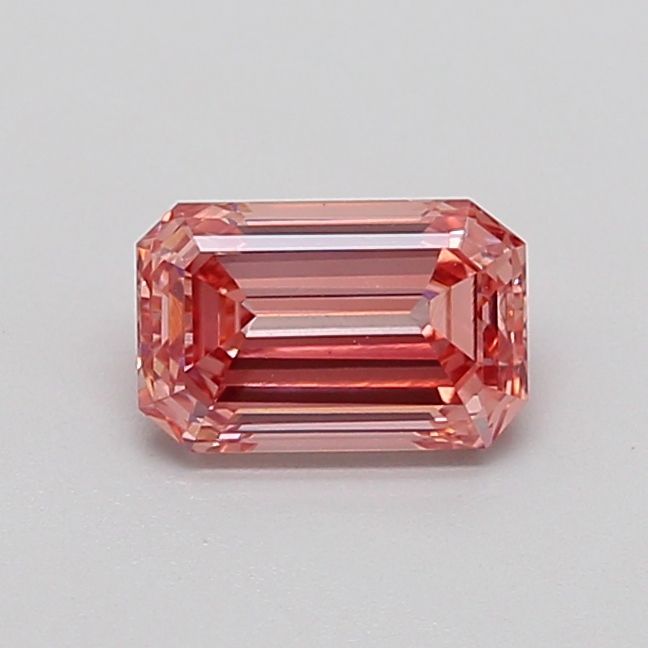 1.02 ct Emerald diamond