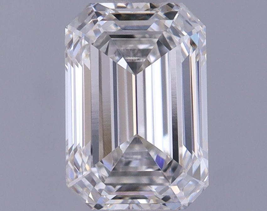 1.14 ct. emerald Lab Grown Diamond front image