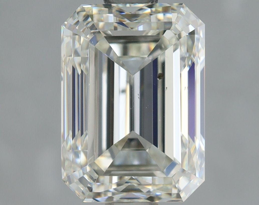 2.01ct Emerald diamond