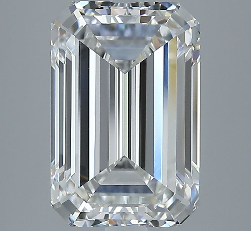 3.50 ct Emerald diamond