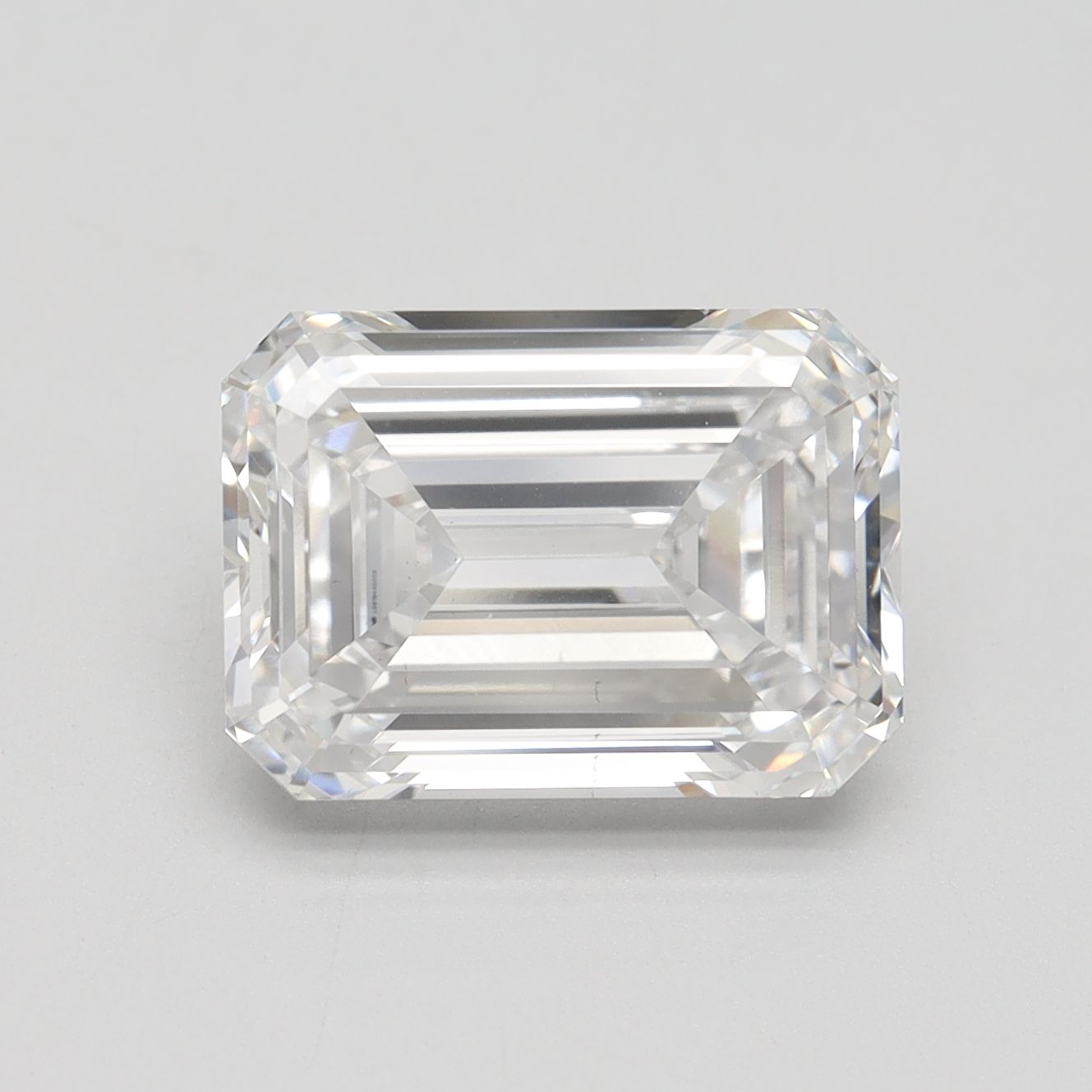 4.52 ct. emerald Lab Grown Diamond front image