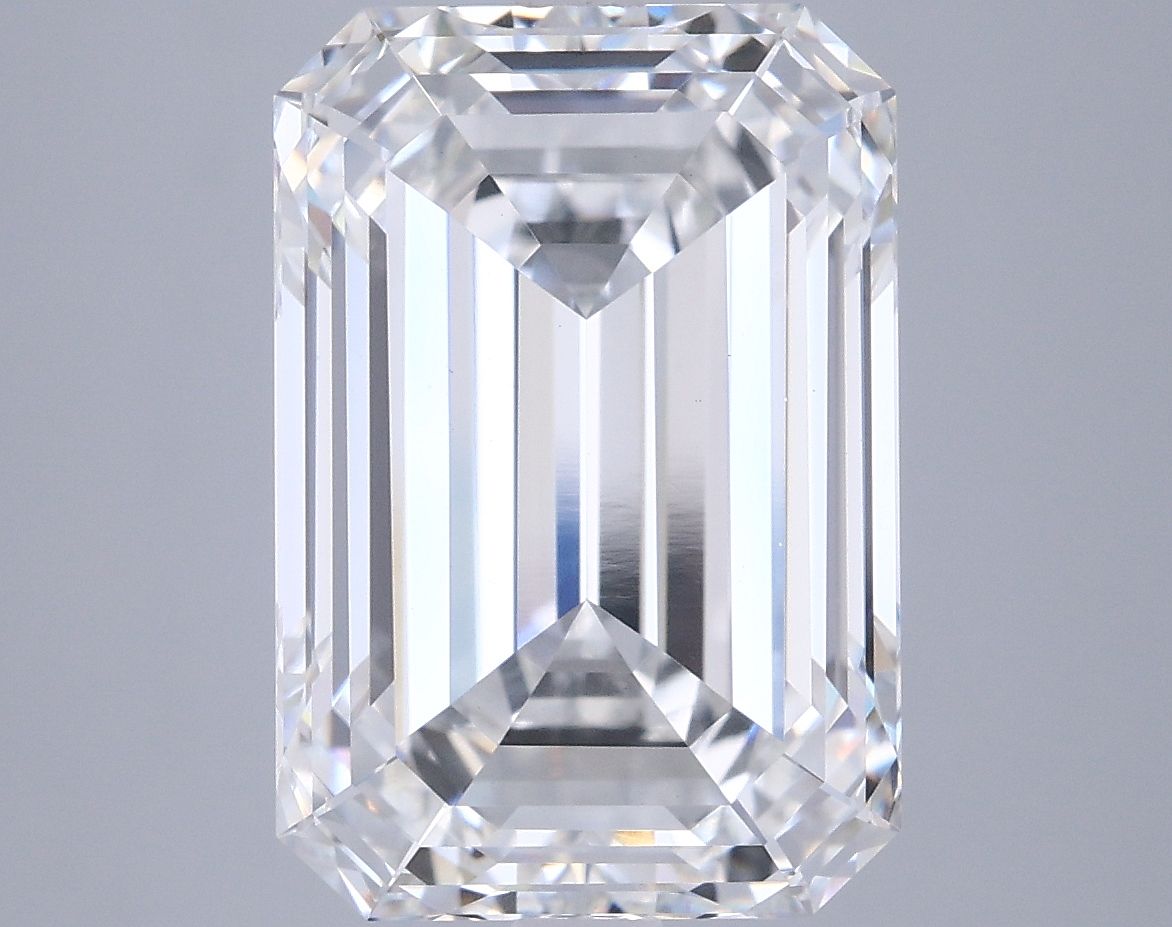 6.10 ct. emerald Lab Grown Diamond front image
