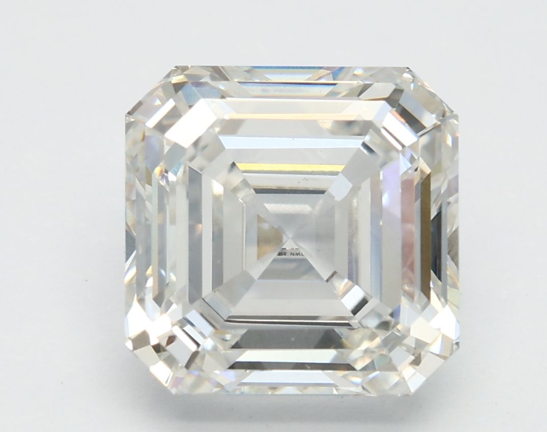 3.50 ct Square Emerald diamond