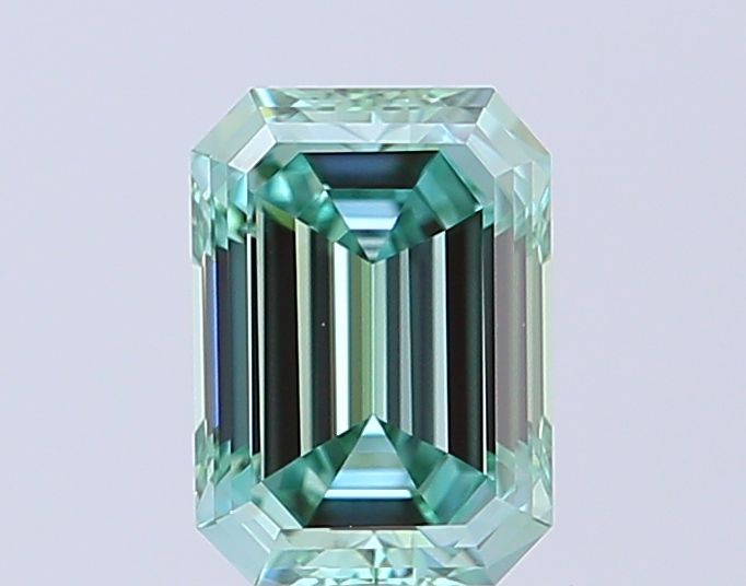 0.93 ct Emerald diamond