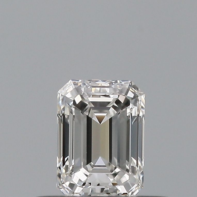 0.34 ct Emerald diamond