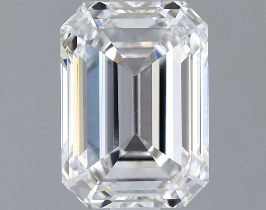 1.73 ct. emerald Lab Grown Diamond front image