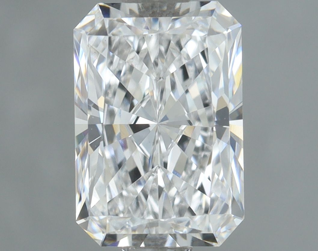 1.05 ct. radiant Lab Grown Diamond front image