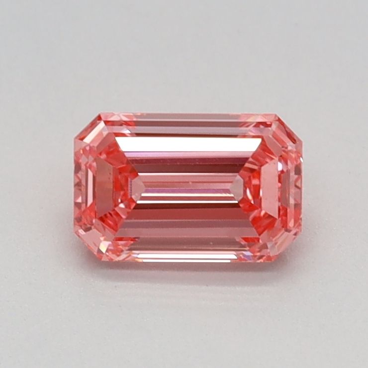 0.52 ct Emerald diamond