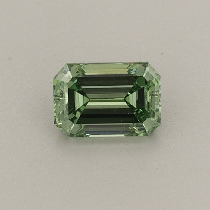 0.39 ct lab-grown Emerald Diamond