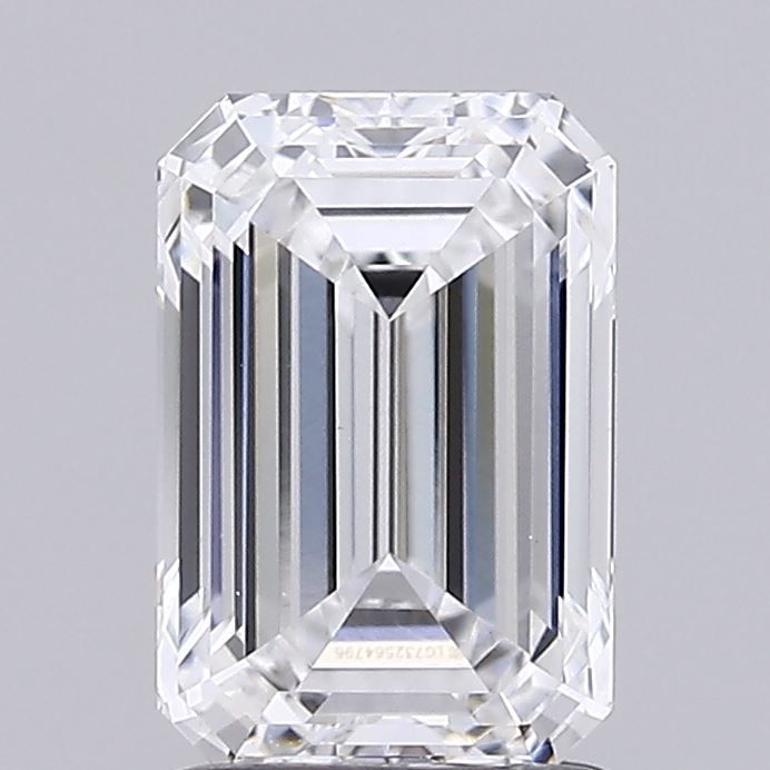 1.72 ct. emerald Lab Grown Diamond front image
