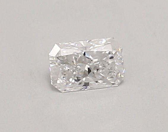 0.33 ct lab-grown Radiant Diamond