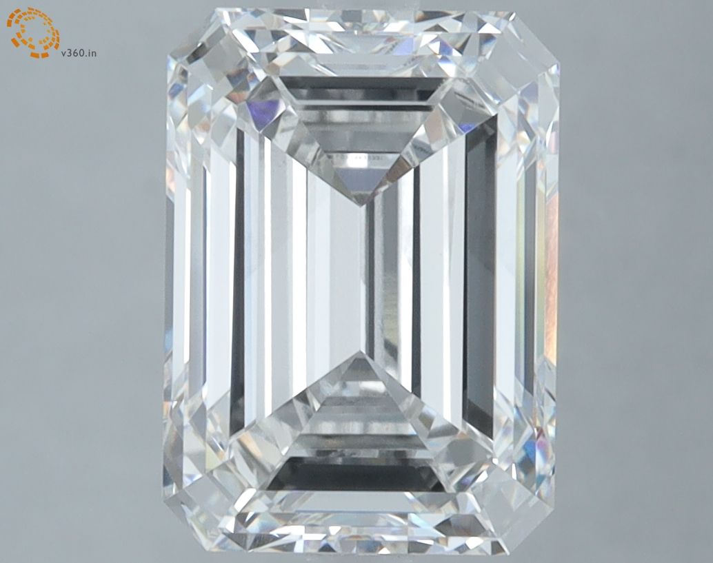 4.36 ct. emerald Lab Grown Diamond front image