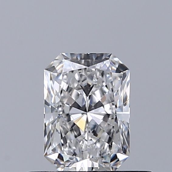 0.5 ct lab-grown Radiant Diamond