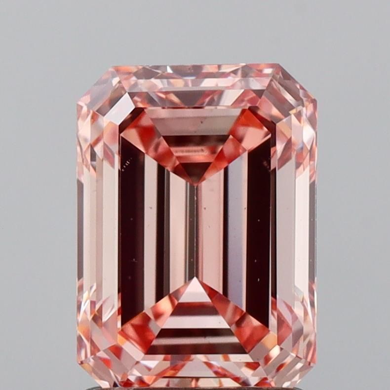 1.66 ct Emerald diamond