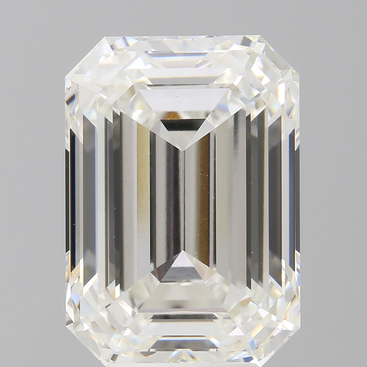 7.11 ct. emerald Lab Grown Diamond front image
