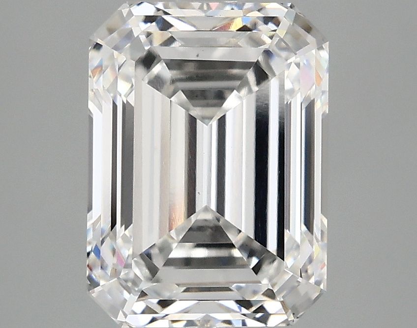 3.20 ct. emerald Lab Grown Diamond front image