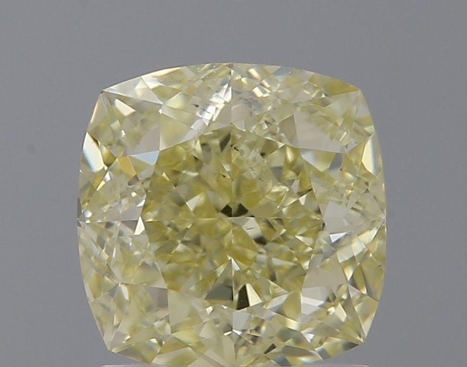 1.65 ct Cushion Brilliant diamond