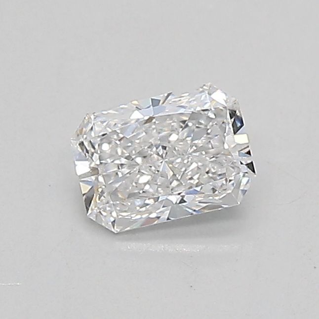 0.37 ct lab-grown Radiant Diamond