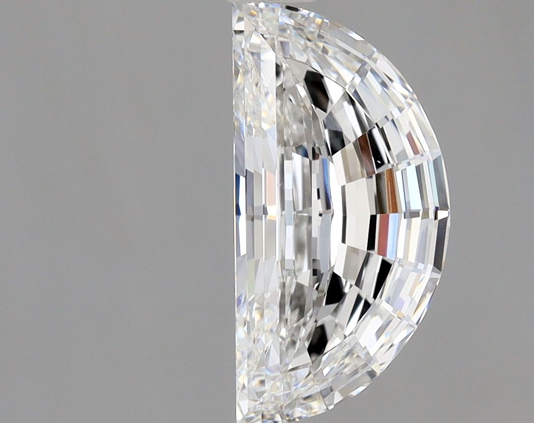 1.09 ct Half moon Diamond