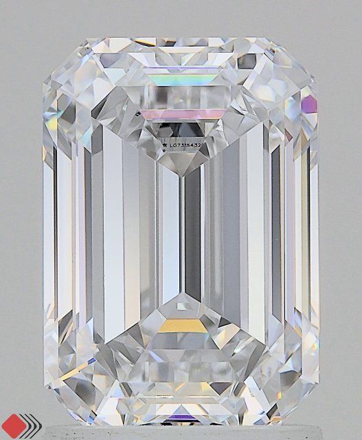 2.54 ct. emerald Lab Grown Diamond front image