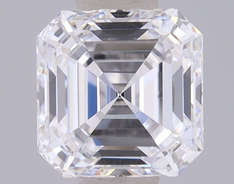 0.65 ct lab-grown Square emerald Diamond