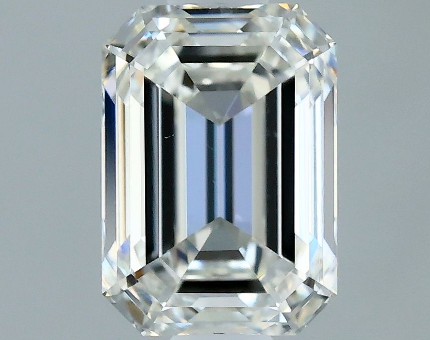 0.70 ct Emerald diamond