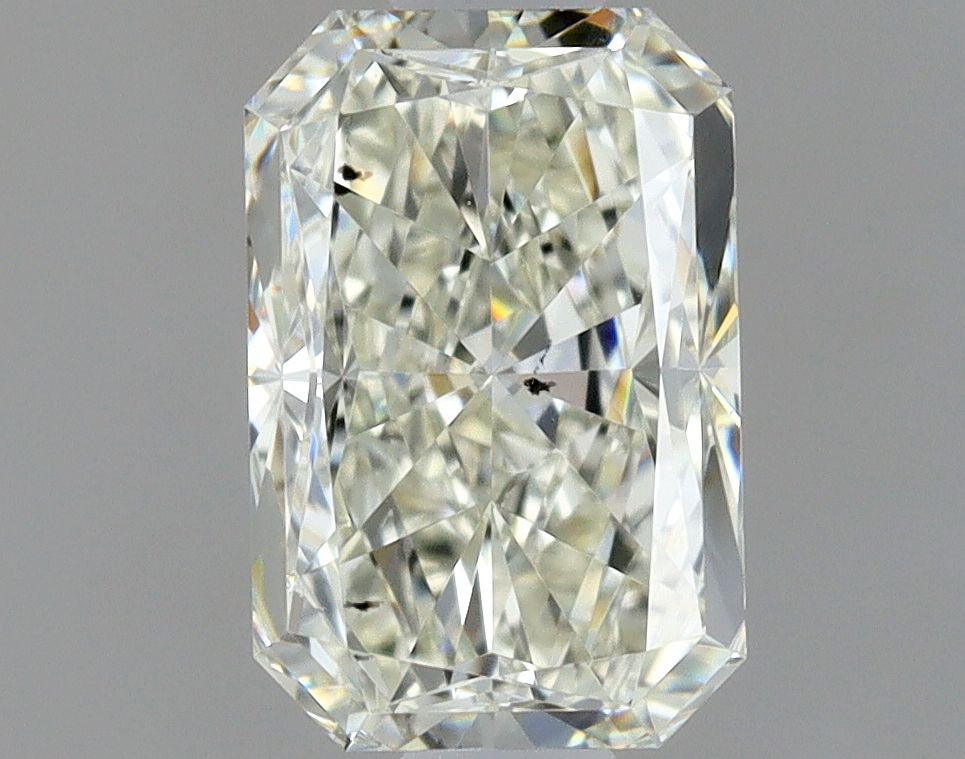 0.90ct Radiant diamond
