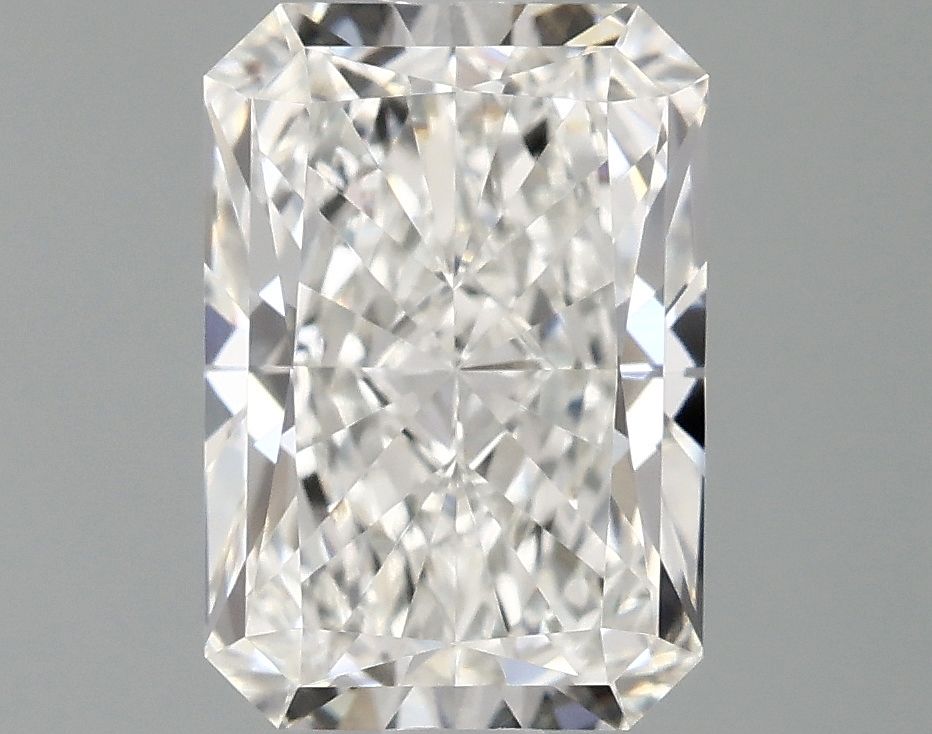 1.57 ct. radiant Lab Grown Diamond front image