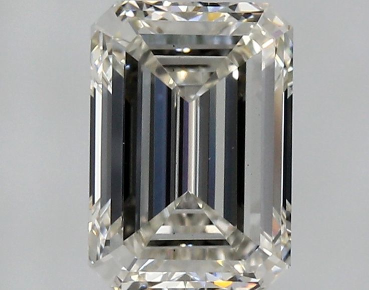 2.50 ct. emerald Lab Grown Diamond front image