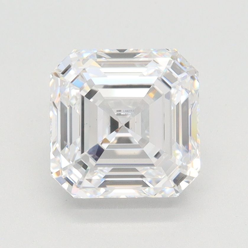2 ct lab-grown Square emerald Diamond