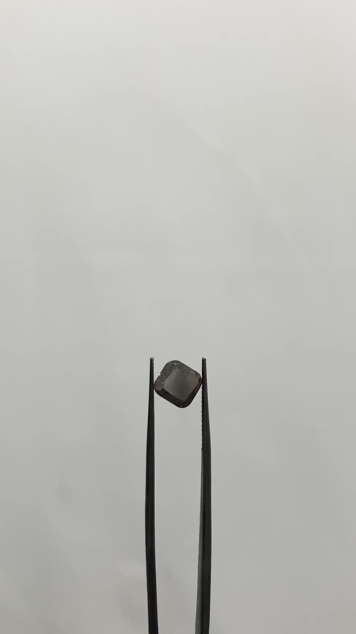 1.76 ct Cushion Brilliant diamond