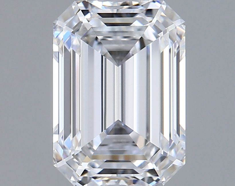 1.63 ct. emerald Lab Grown Diamond front image