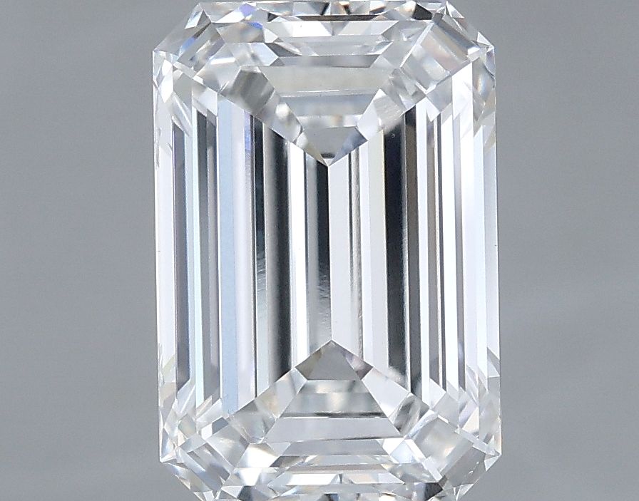 3.50 ct. emerald Lab Grown Diamond front image
