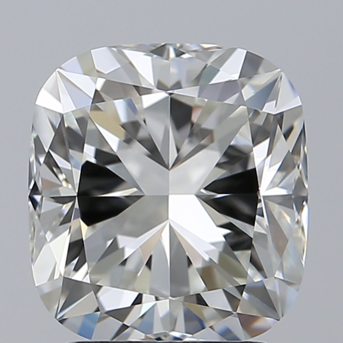 2.20 ct Cushion Modified diamond